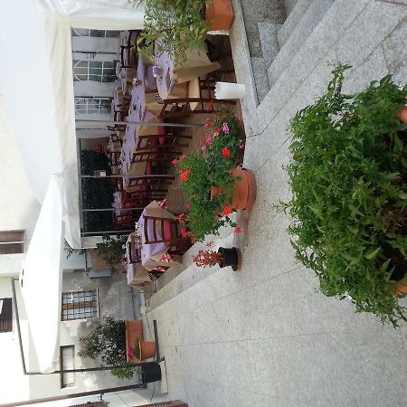 Locanda San Rocco Tassarolo ภายนอก รูปภาพ